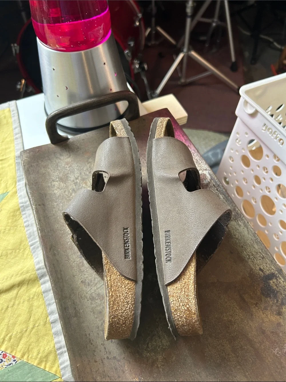 Birkenstocks Arizona with Brown Leather in Youth size 34